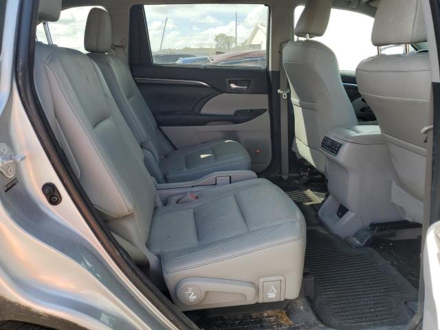 Photo 11 from auction – 2014 TOYOTA HIGHLANDER with VIN 5TDDCRFH7ES004819