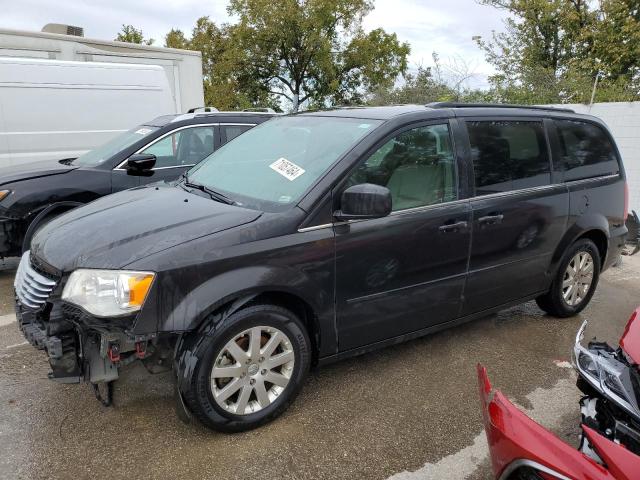 CHRYSLER TOWN & COU 2015 with VIN 2C4RC1AG0FR675295 - Photo from auction