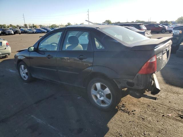 Photo 2 from auction – 2005 FORD FOCUS ZX4 with VIN 1FAFP34N45W135182