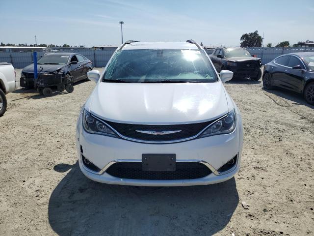 Photo 5 from auction – 2017 CHRYSLER PACIFICA T with VIN 2C4RC1BG4HR527426