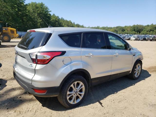 Photo 3 from auction – 2017 FORD ESCAPE SE with VIN 1FMCU9GD0HUB47871