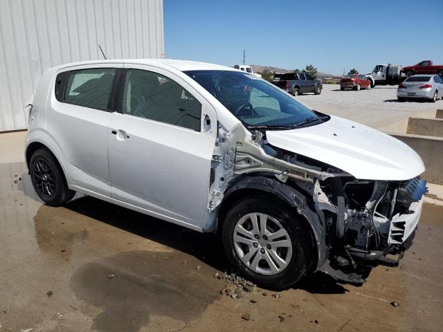 Photo 4 from auction – 2020 CHEVROLET SONIC with VIN 1G1JG6SB4L4119452