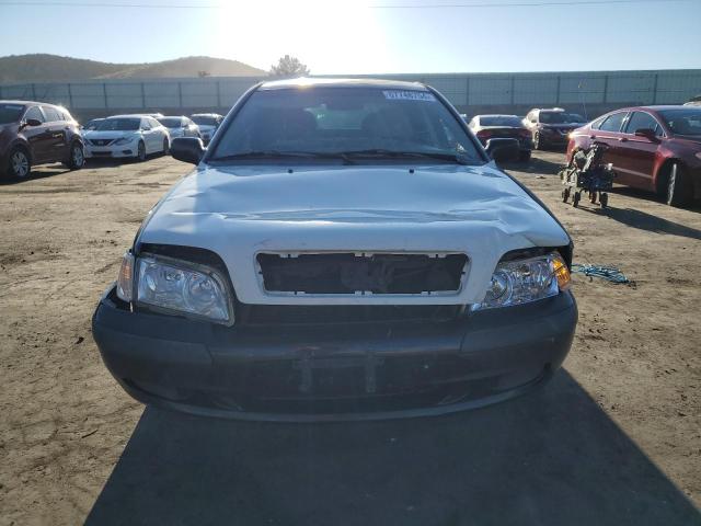 Photo 5 from auction – 2002 VOLVO S40 1.9T with VIN YV1VS29552F851005
