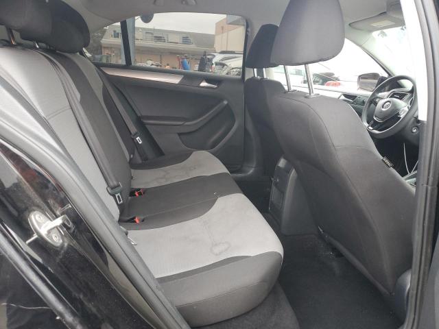 Photo 10 from auction – 2017 VOLKSWAGEN JETTA S with VIN 3VW2B7AJ5HM378937