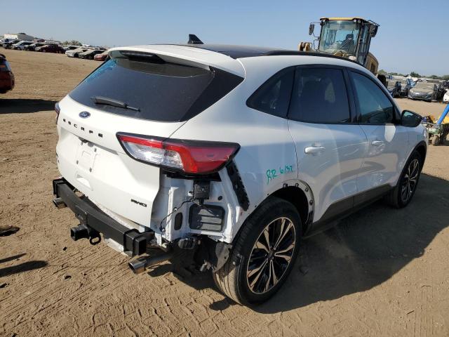 Photo 3 from auction – 2022 FORD ESCAPE SEL with VIN 1FMCU9H93NUB96830
