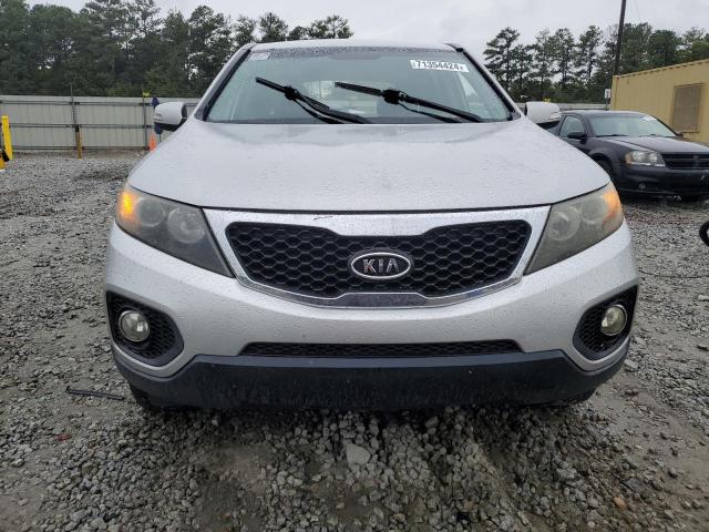 Photo 5 from auction – 2013 KIA SORENTO LX with VIN 5XYKT3A16DG418135