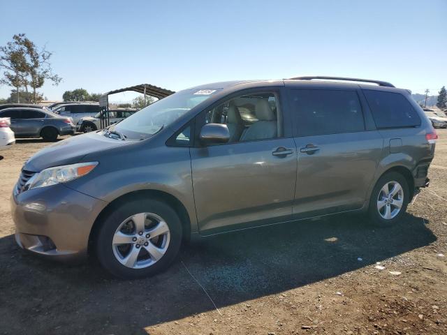 TOYOTA SIENNA LE 2013 with VIN 5TDKK3DC0DS315523 - Photo from auction
