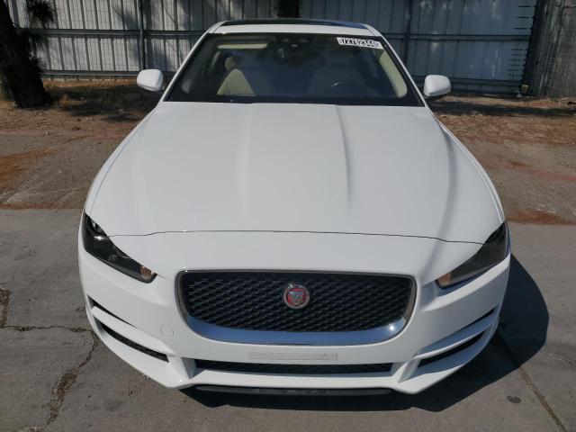 Photo 5 from auction – 2018 JAGUAR XE with VIN SAJAR4FXXJCP34068