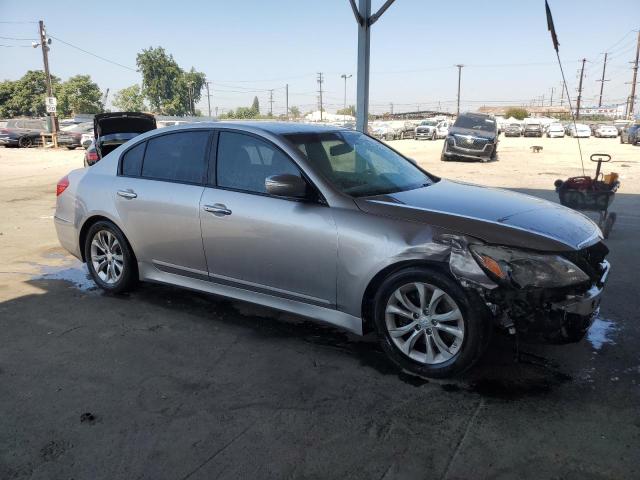 Photo 4 from auction – 2013 HYUNDAI GENESIS 3. with VIN KMHGC4DD1DU248388