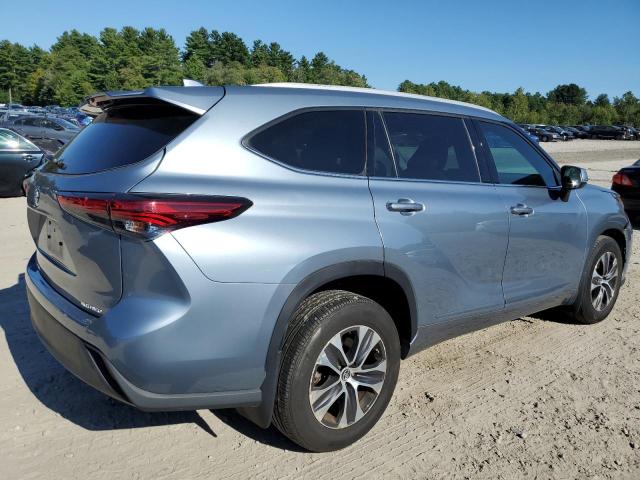 Photo 3 from auction – 2022 TOYOTA HIGHLANDER with VIN 5TDGZRBHXNS228264