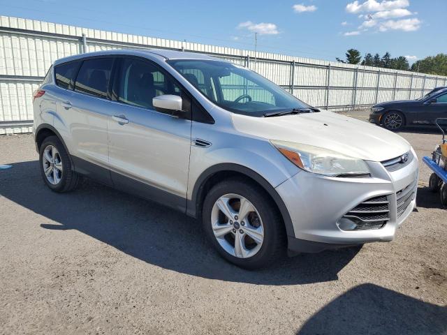 Zdjęcie 4 z aukcji – 2014 FORD ESCAPE SE z VIN 1FMCU9G90EUC24312