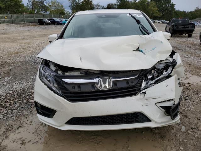 Photo 5 from auction – 2018 HONDA ODYSSEY EX with VIN 5FNRL6H77JB083819