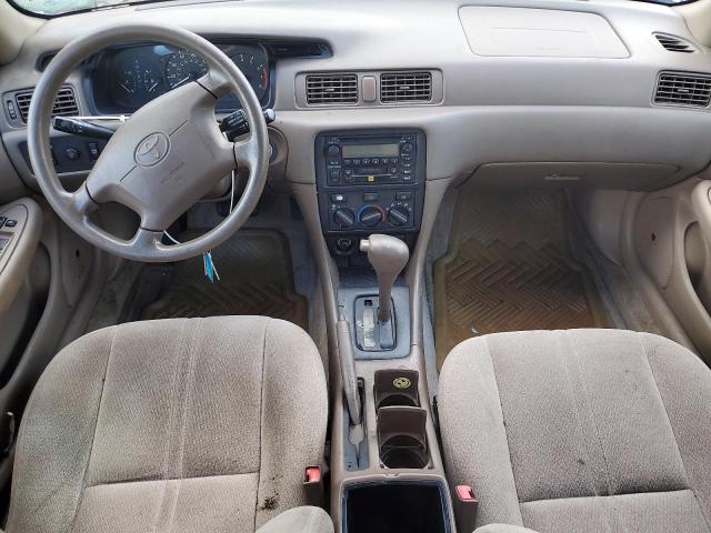Photo 8 from auction – 2001 TOYOTA CAMRY LE with VIN 4T1BF28K21U964081