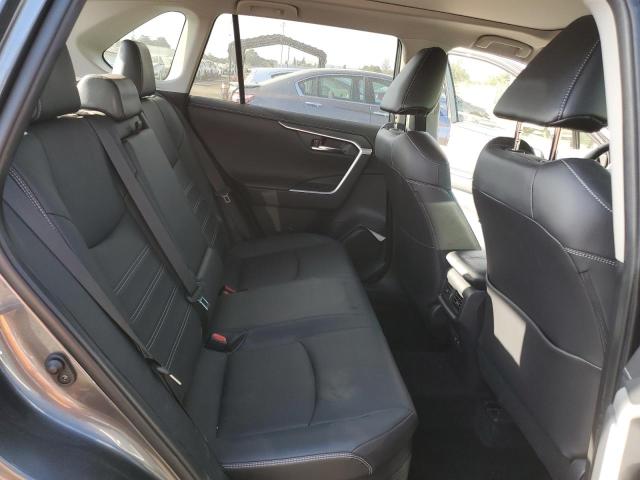 Photo 11 from auction – 2020 TOYOTA RAV4 LIMIT with VIN JTMDWRFV5LD529951