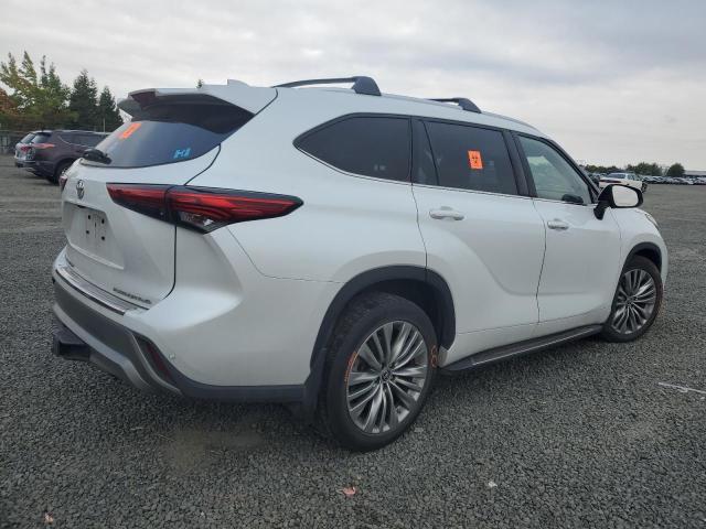 Photo 3 from auction – 2022 TOYOTA HIGHLANDER with VIN 5TDFZRBH5NS196044