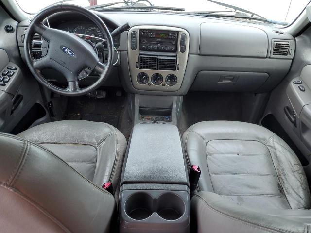 Photo 8 from auction – 2005 FORD EXPLORER X with VIN 1FMZU63K05UA06565