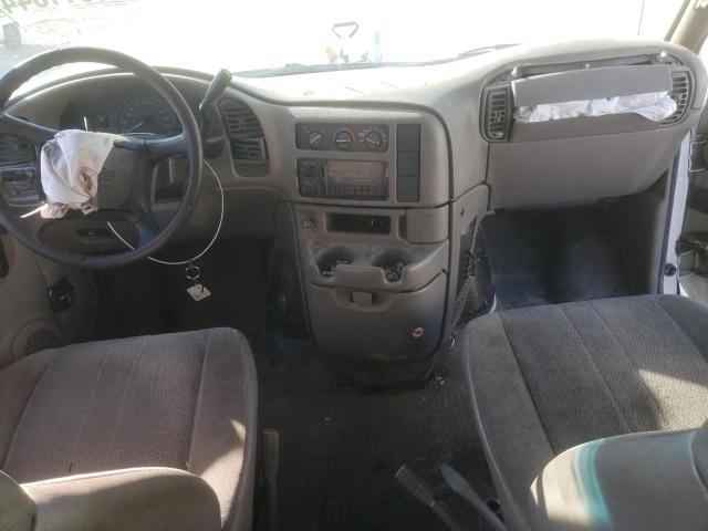 Photo 8 from auction – 2004 CHEVROLET ASTRO with VIN 1GCDL19X64B109975