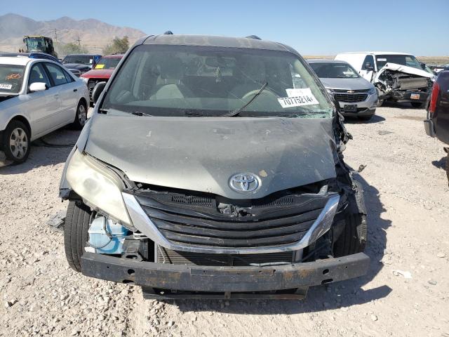 Photo 5 from auction – 2011 TOYOTA SIENNA LE with VIN 5TDKK3DC9BS119013