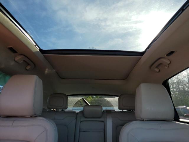 Photo 10 from auction – 2023 LINCOLN CORSAIR with VIN 5LMCJ1DA1PUL03643