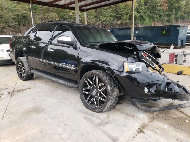 Photo 4 from auction – 2013 CHEVROLET AVALANCHE with VIN 3GNTKGE74DG303121