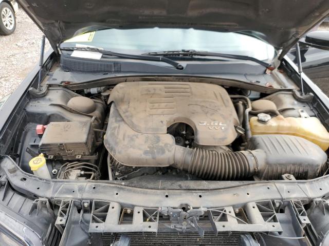Photo 11 from auction – 2019 CHRYSLER 300 S with VIN 2C3CCABG0KH601142