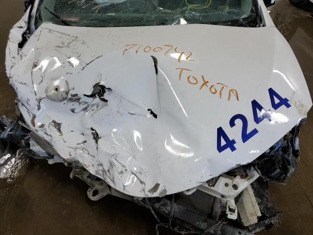 Photo 11 from auction – 2018 TOYOTA COROLLA LE with VIN 5YFBPRHE4JP835941