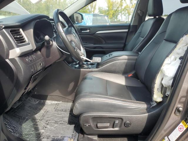 Photo 7 from auction – 2019 TOYOTA HIGHLANDER with VIN 5TDJZRFH2KS585949