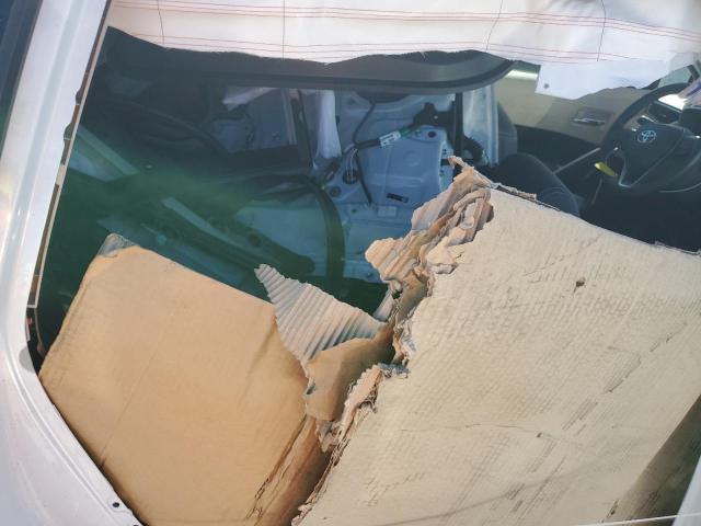 Photo 11 from auction – 2022 TOYOTA COROLLA CR with VIN 7MUDAAAG7NV016304