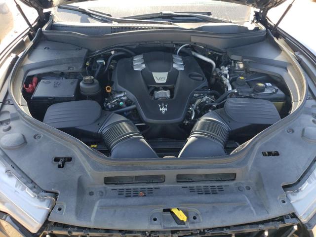 Photo 12 from auction – 2017 MASERATI LEVANTE with VIN ZN661XUA0HX210828