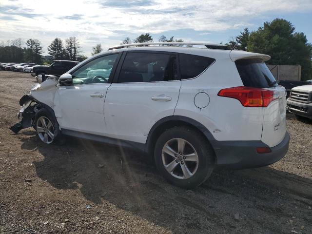 Photo 2 from auction – 2015 TOYOTA RAV4 XLE with VIN 2T3RFREV7FW369523