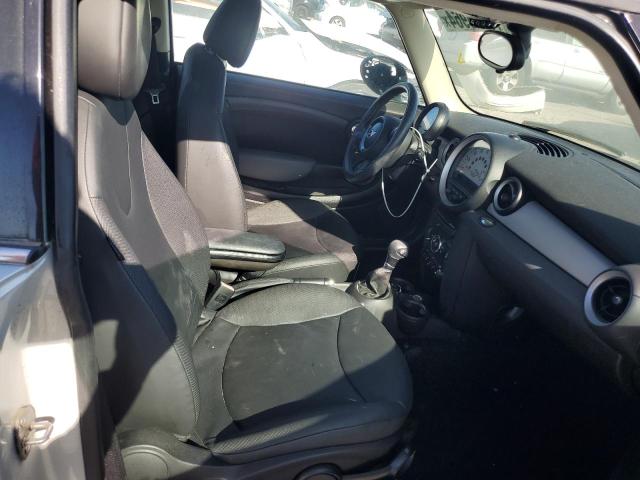 Photo 10 from auction – 2011 MINI COOPER with VIN WMWSU3C55BT097569