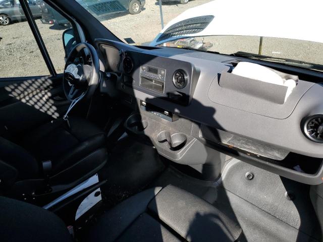 Photo 8 from auction – 2019 MERCEDES-BENZ SPRINTER 2 with VIN WD4PF1CDXKP154152