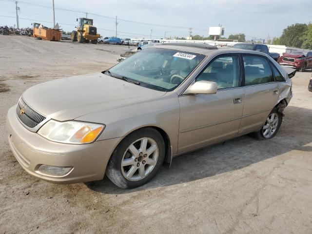TOYOTA AVALON XL 2000 with VIN 4T1BF28B1YU093720 - Photo from auction
