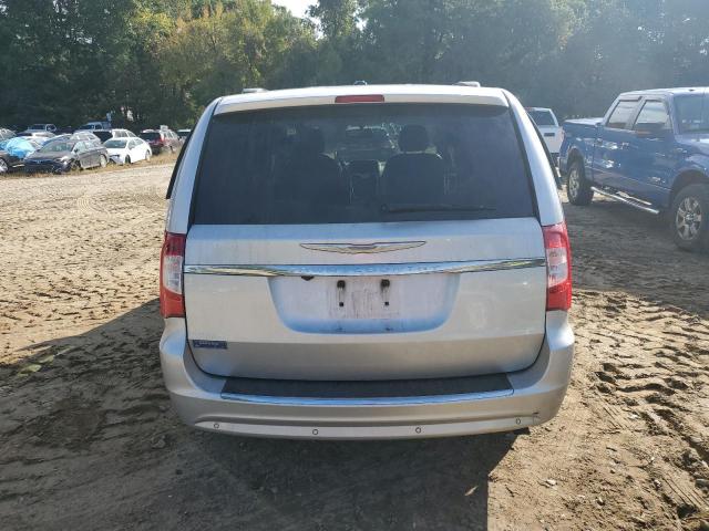 Photo 6 from auction – 2011 CHRYSLER TOWN & COU with VIN 2A4RR8DG6BR760410