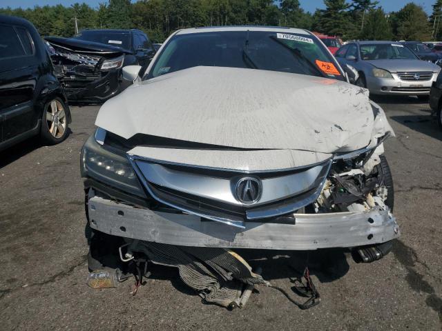 Photo 5 from auction – 2017 ACURA ILX BASE W with VIN 19UDE2F30HA007800
