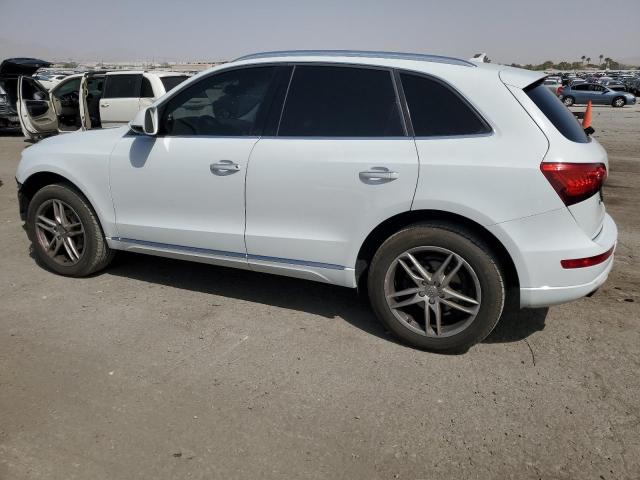 Photo 2 from auction – 2017 AUDI Q5 PREMIUM with VIN WA1L2AFPXHA062278