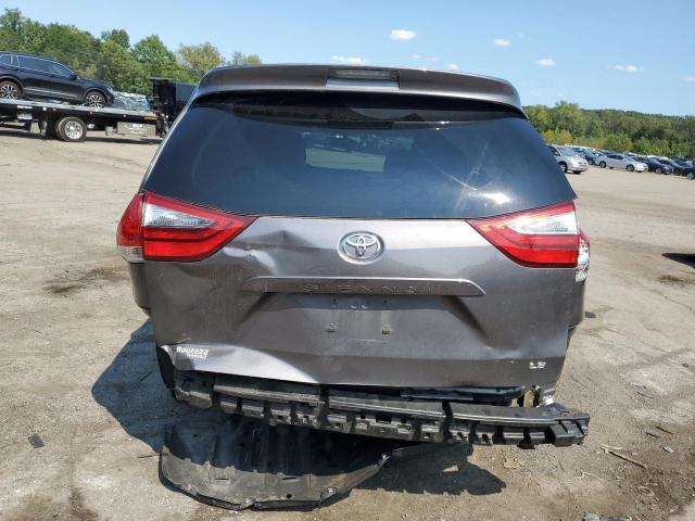 Photo 6 from auction – 2017 TOYOTA SIENNA LE with VIN 5TDKZ3DC4HS879788