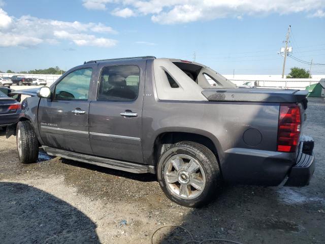 Photo 2 from auction – 2010 CHEVROLET AVALANCHE with VIN 3GNVKGE02AG277934