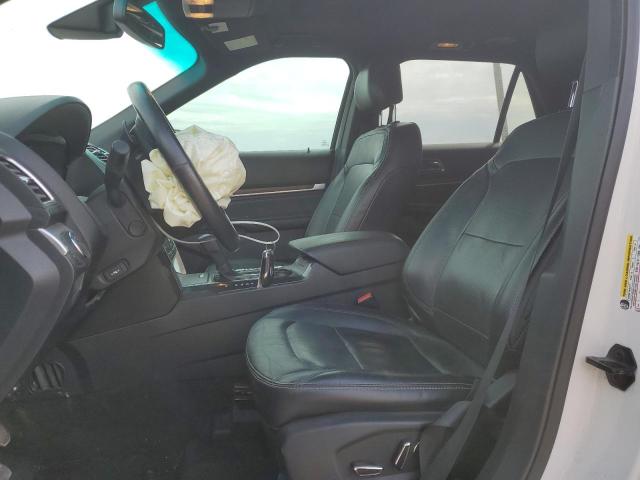 Photo 7 from auction – 2016 FORD EXPLORER L with VIN 1FM5K7F83GGD03230