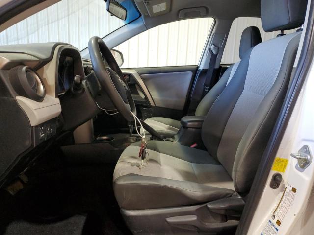 Photo 7 from auction – 2015 TOYOTA RAV4 LE with VIN JTMBFREV4FD165132