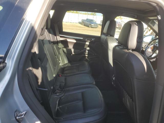 Photo 11 from auction – 2017 PORSCHE CAYENNE S with VIN WP1AB2A2XHLA52268