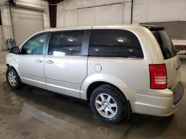 Photo 2 from auction – 2010 CHRYSLER TOWN & COU with VIN 2A4RR2D14AR376360