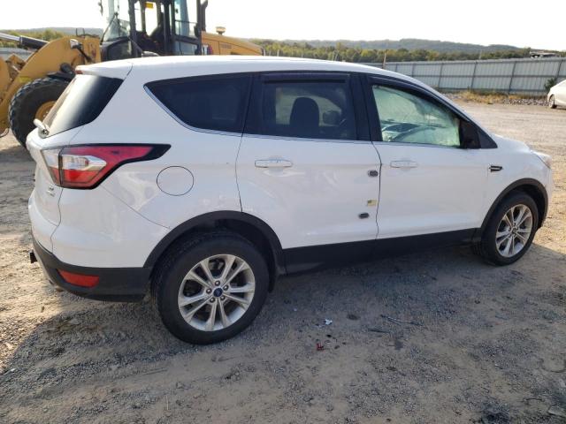 Photo 3 from auction – 2017 FORD ESCAPE SE with VIN 1FMCU9G97HUE75543