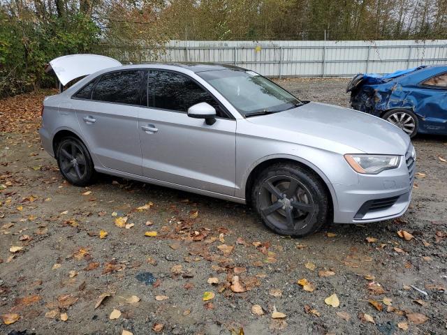 Photo 4 from auction – 2015 AUDI A3 PREMIUM with VIN WAUBFGFF1F1123494