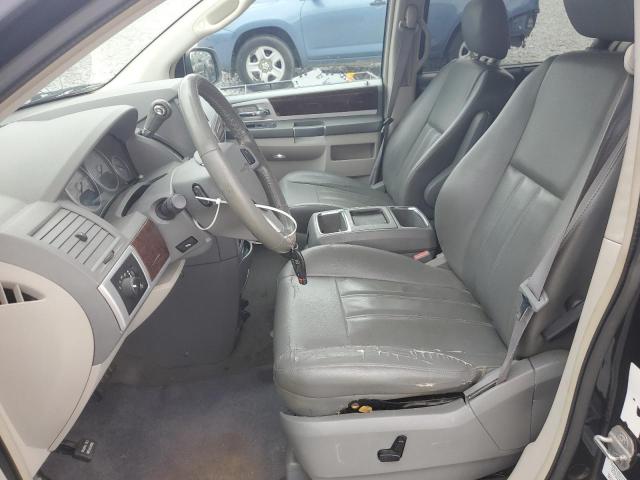 Photo 7 from auction – 2010 CHRYSLER TOWN & COU with VIN 2A4RR5DX2AR185932