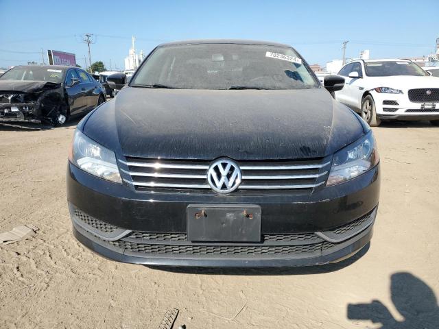 Photo 5 from auction – 2015 VOLKSWAGEN PASSAT SE with VIN 1VWBS7A32FC046244
