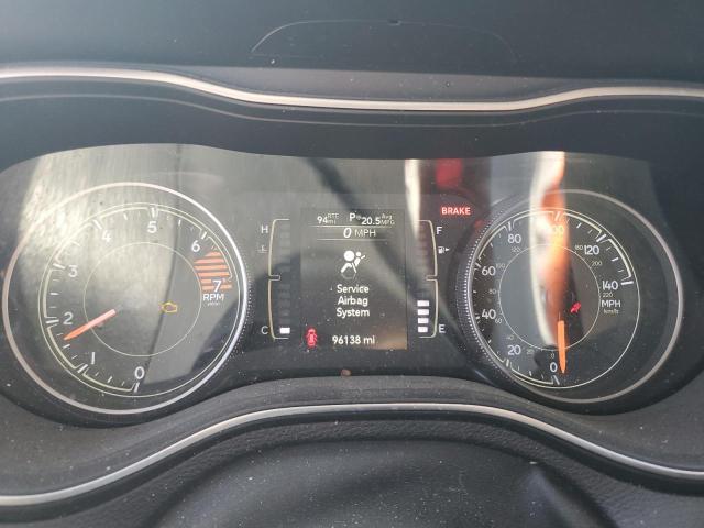 Photo 9 from auction – 2019 JEEP CHEROKEE L with VIN 1C4PJLCB6KD120410