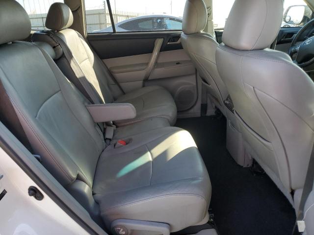 Photo 11 from auction – 2011 TOYOTA HIGHLANDER with VIN 5TDZK3EH7BS038987