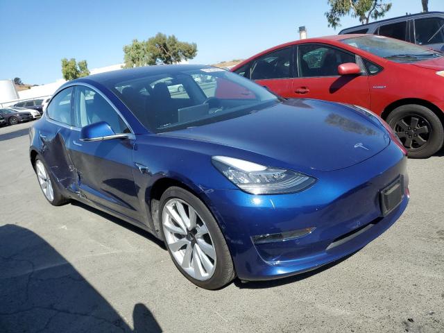 Photo 4 from auction – 2018 TESLA MODEL 3 with VIN 5YJ3E1EA2JF050634