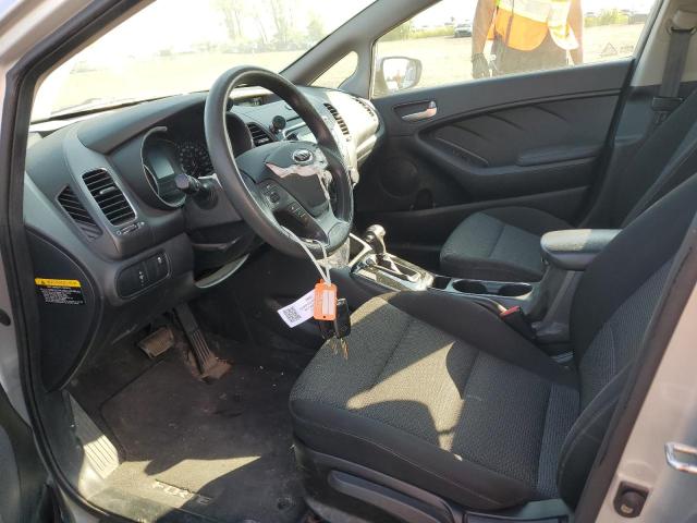 Photo 7 from auction – 2017 KIA FORTE LX with VIN 3KPFK4A78HE076592